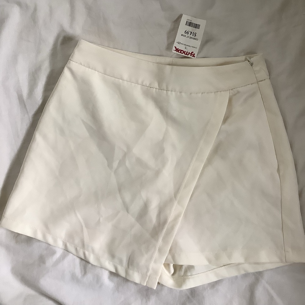 Cream Skort Sincerely Jules